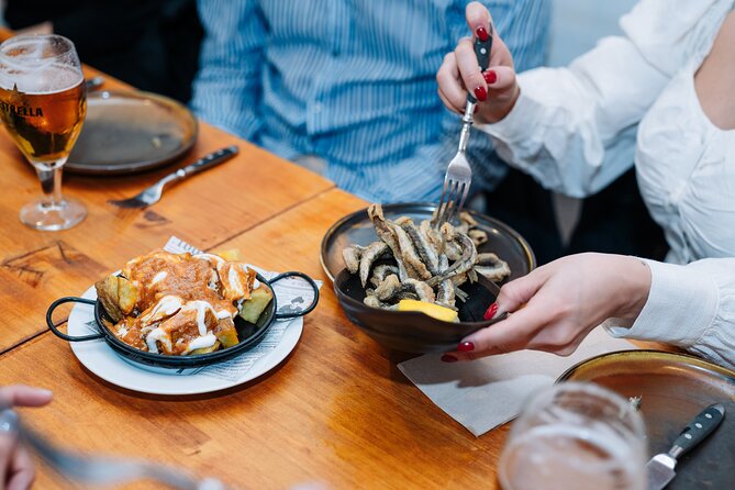 Lisbon: Award-Winning Guided Walking Food Tour with Local Drinks - Stop 1: Supremo Tribunal de Justiça and the Baixa Warm-Up