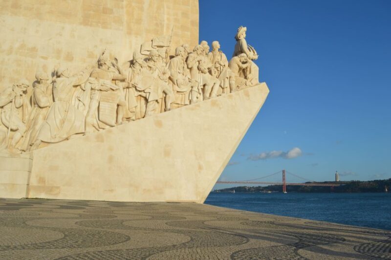 Lisbon - Belém: German private tour including monastery - Exploring Jerónimos Monastery