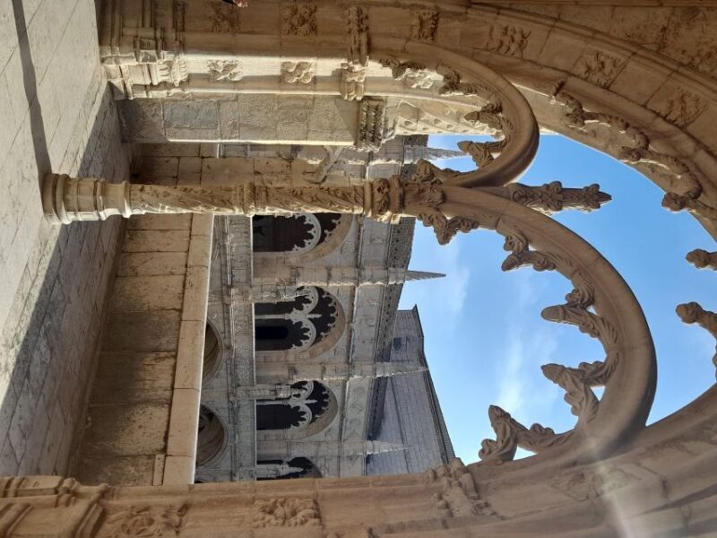 Lisbon: Belem Private Tuk-Tuk Tour for 2 hours - The Practical Side: Price, Duration, and Logistics