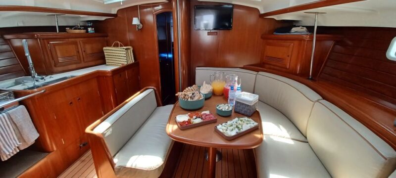 Lisbon: Boat Tour - the most Comfortable Sailboat - Setting the Scene: What to Expect on the Lisbon Boat Tour