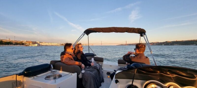 Lisbon: Boat Tour with Champagne - Practical Details