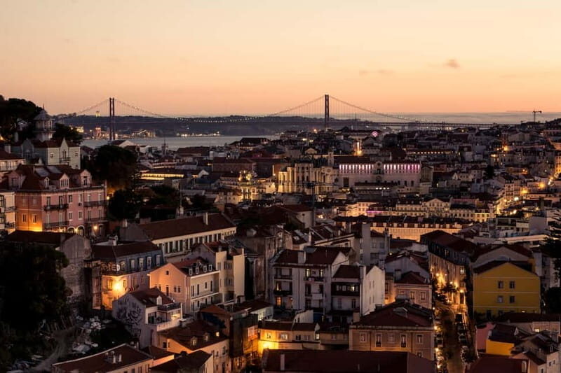 Lisbon by Night: Golden and Blue Hour Photography Walk - What Makes This Tour Stand Out