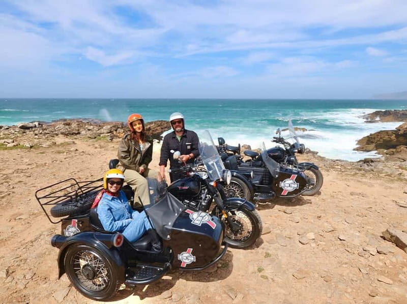 Lisbon : Cascais-Cabo da Roca Motorcycle side-car Tour 2H - The Experience in Detail