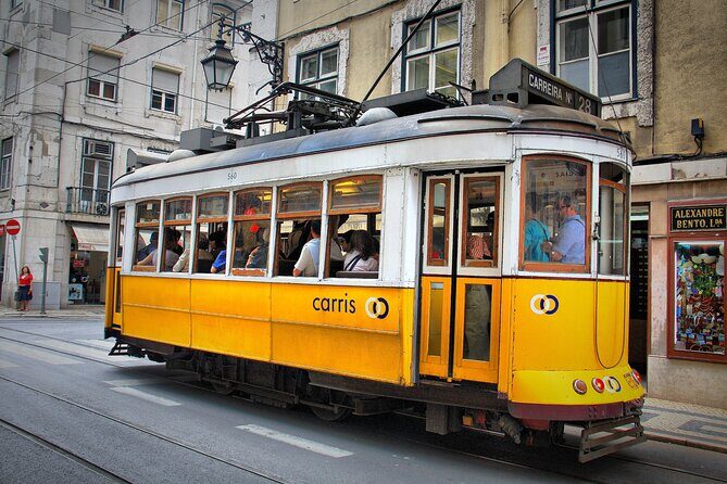 Lisbon: City Highlights Customizable Tour - Key Points