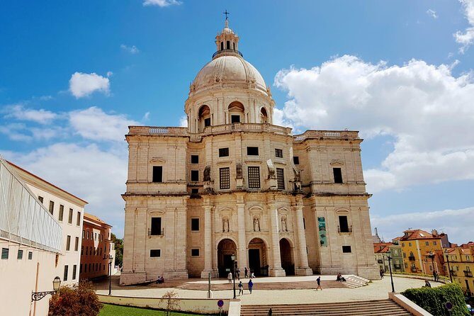 Lisbon City Tour 2 hours (Máx 6 pax) - Stop 2: Lisbon Cathedral