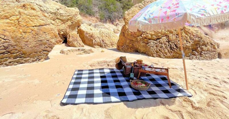 Lisbon Coast Tour: Paradise Beaches & Famous Beach Bars - Cascais: Old-World Charm