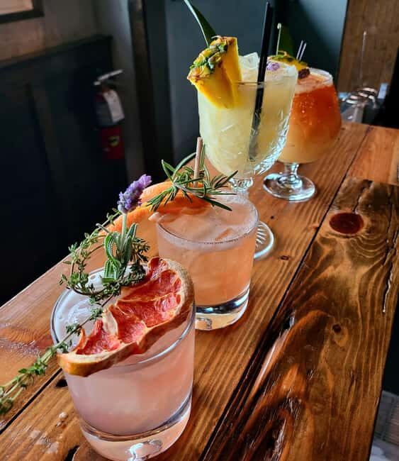 Lisbon: Cocktail tasting - outdoor activity - Key Points