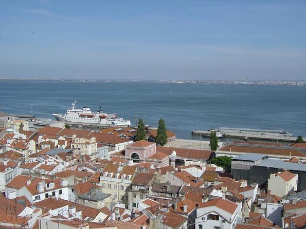 Lisbon Cruise Port Private Transfer to/from Lisbon Airport - Key Points: