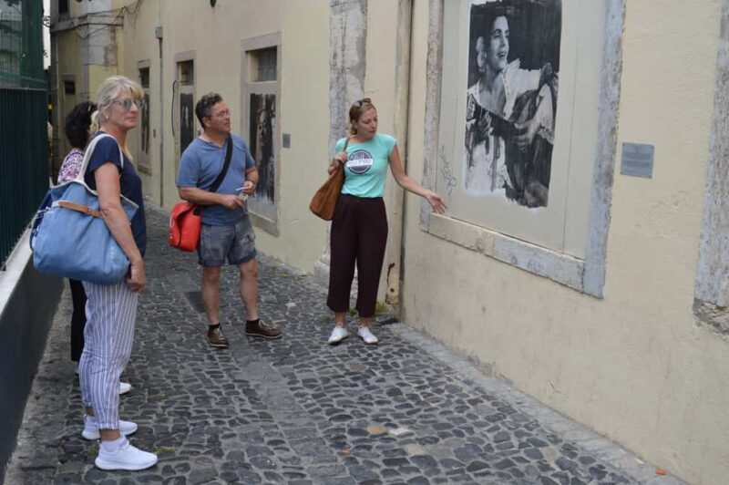 Lisbon: Culinary guided tour with dinner off the beaten track - An In-Depth Look at the Lisbon Culinary Tour
