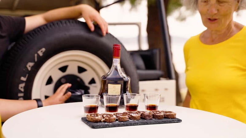 LISBON DAILY TOUR in a Vintage Jeep with FOOD&DRINK Tastings - An In-Depth Look at What to Expect