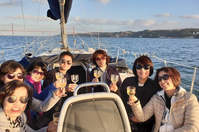 Lisbon Day Boat Tour with wine and guided tour - Food and Drink: The Real Bonus