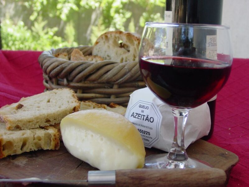 Lisbon: Day Tour of Azeitão, Arrábida, Setúbal, Palmela - The Castle of Palmela and Final Views over the Tagus