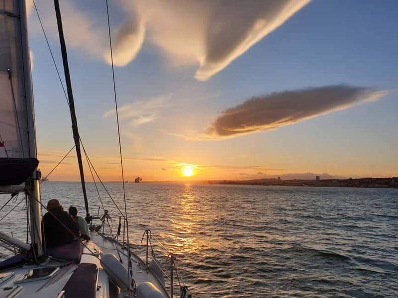 Lisbon: Daytime or Sunset Boat Cruise with History and Wine - A Closer Look at the Cruise Experience