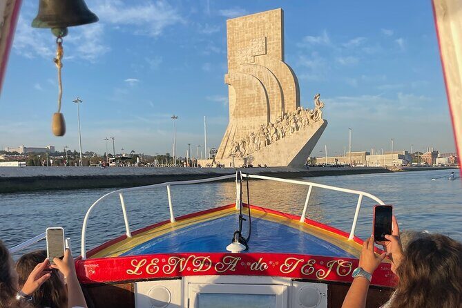 Lisbon Daytime & Sunset Tradicional Boat Tour Sightseeing Cruise - Frequently Asked Questions
