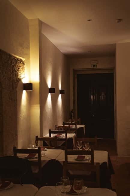 Lisbon: Dinner with Rising Stars of Fado at Canto do Poeta - An In-Depth Look at the Experience