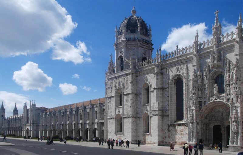 Lisbon: Discovering Belém Tuk Tuk Tour - FAQ