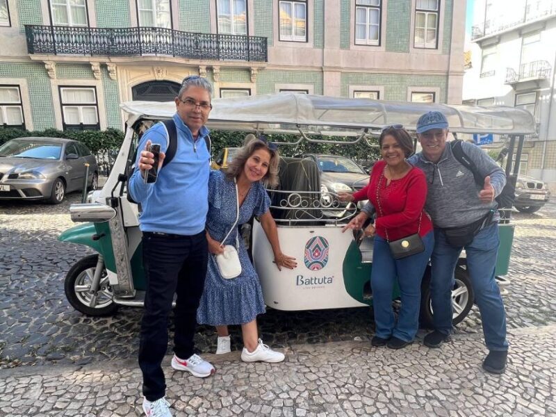 Lisbon Downtown & Belém: Private tour on a Tuk-tuk - Exploring Lisbon by Tuk-tuk: The Experience
