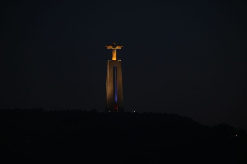 Lisbon: Exclusive Night Tour - Setting the Scene: What the Tour Is All About