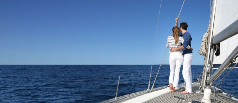 Lisbon Exclusive Private Boat Tour - daytime or sunset - Key Points