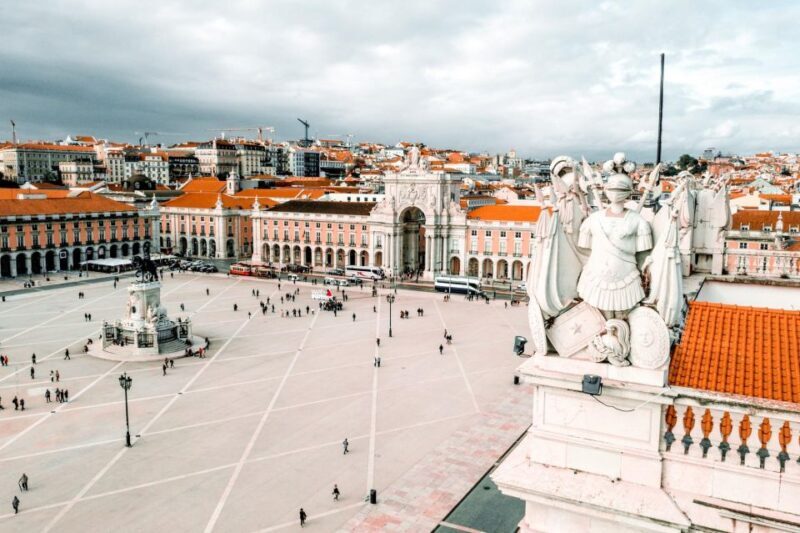 Lisbon: Express Walk with a Local in 60 minutes - Why You Might Want to Book This Tour