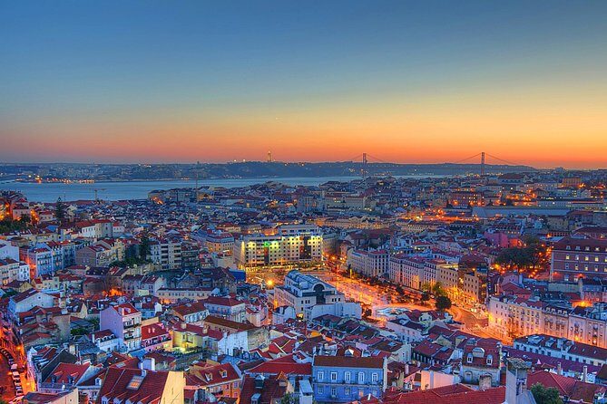 Lisbon Full Day Discovery Tour in Private Vehicle - FAQ