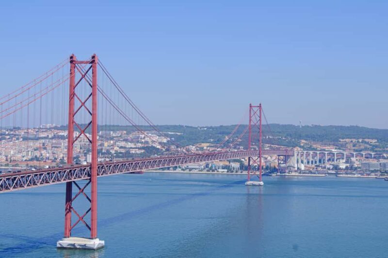 Lisbon Full Day Experience on comfortable minivan - FAQs