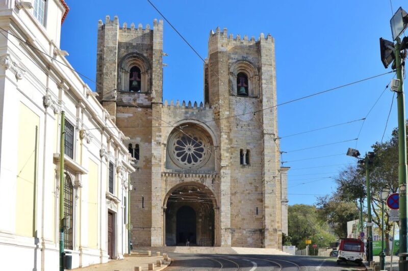 Lisbon: Full-Day Private Walking Sightseeing Tour - Is This Tour Right for You?