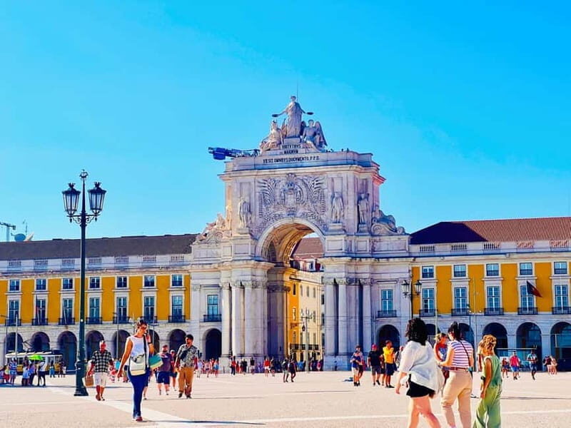 Lisbon: Guided Sightseeing Tour by Tuk Tuk - Key Points