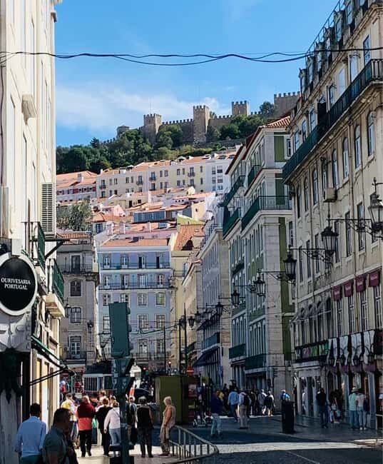 Lisbon: Guided Tour with Local Guide - FAQ