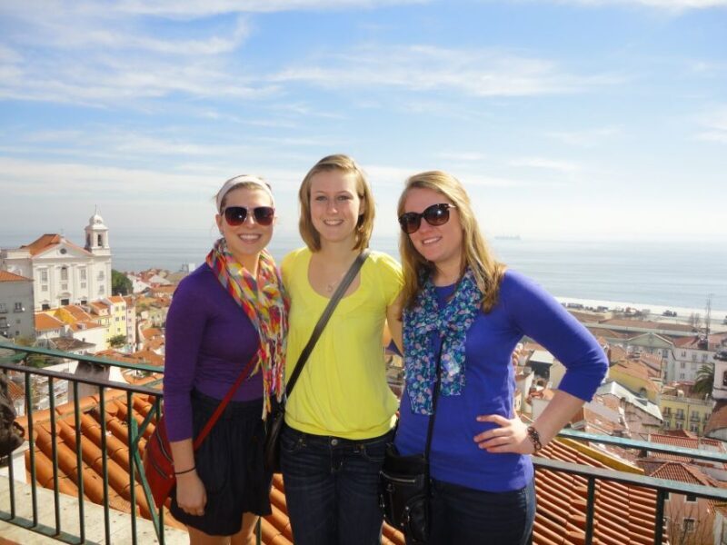 Lisbon Half-Day or Full-Day Small-Group Guided Tour - Key Points