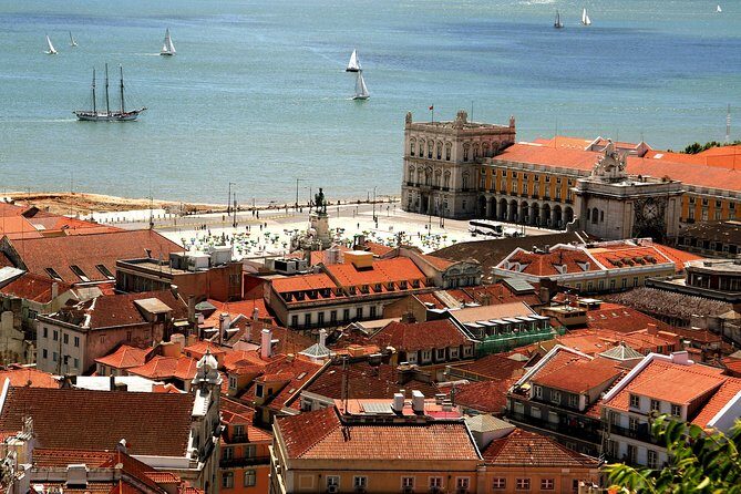 Lisbon Half-Day Private Tour in Premium Vehicle and Custom Stops - What the Reviews Say