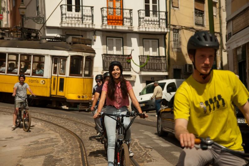 Lisbon: Hills, Alfama, and Mouraria Tour by Electric Bike - Monastery of São Vicente de Fora: Lisbon’s Sacred Side