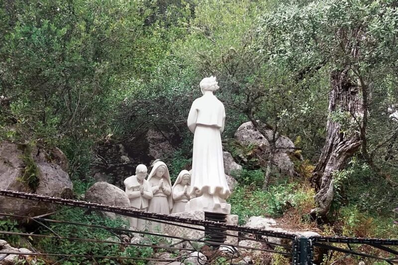 Lisbon: Holy Miracle Church Santarem & Fatima Private Tour - FAQs