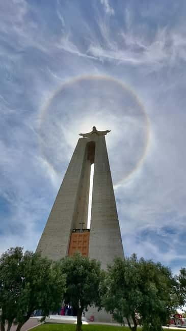 Lisbon in comfort - City highlights private tour - Exploring the Details: What You Can Expect on This Tour