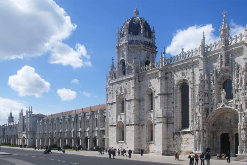 Lisbon in One Day: Full-Day Minivan Historic Tour - Is it Worth the Price?