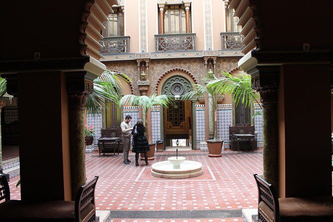 Lisbon in the eye of a Portuguese writer - Frequently Asked Questions