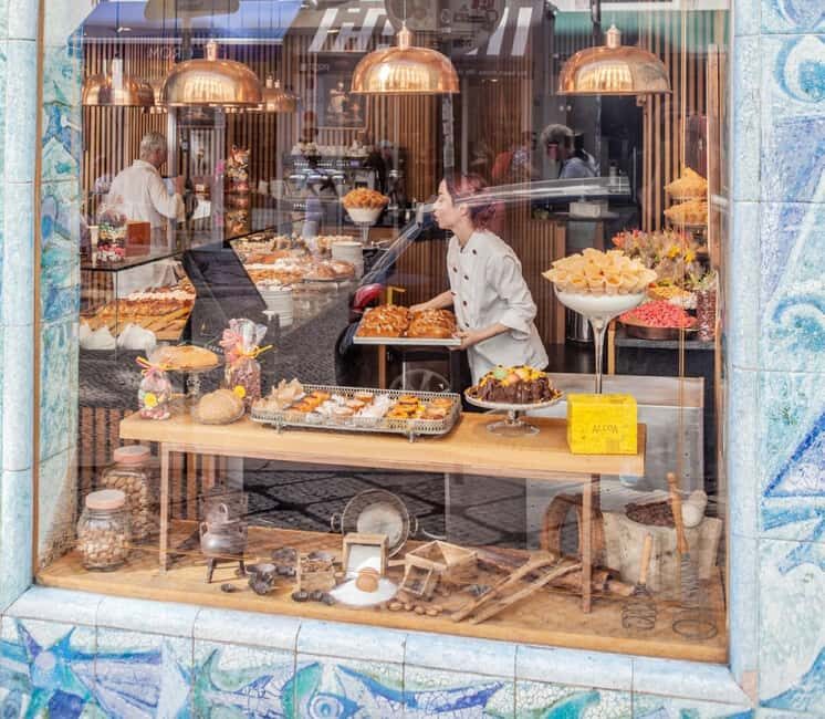 Lisbon Kaleidoscope : Electric Tuk Tuk | Professional Guide - Key Points