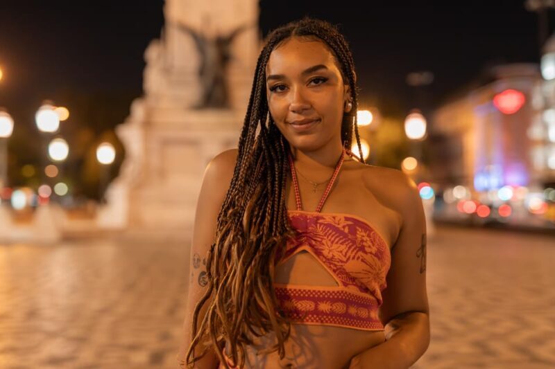 Lisbon lights: A Cinematic Photoshoot at night - Key Points