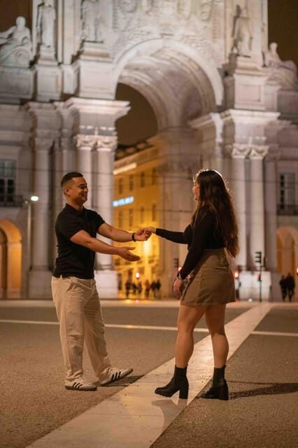 Lisbon lights: A Cinematic Photoshoot at night - What You Can Expect from This Night Photoshoot