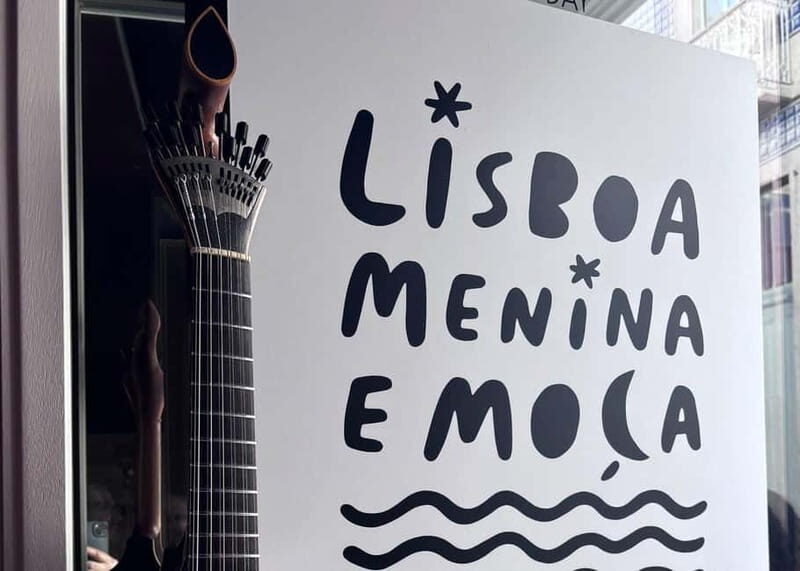 Lisbon: Live Fado Show in Historic Alfama with Port Wine - Key Points