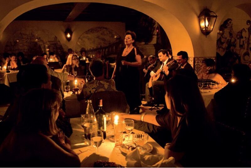 Lisbon: Luxury Fado Tour with Dinner included - Who Should Consider This Tour?