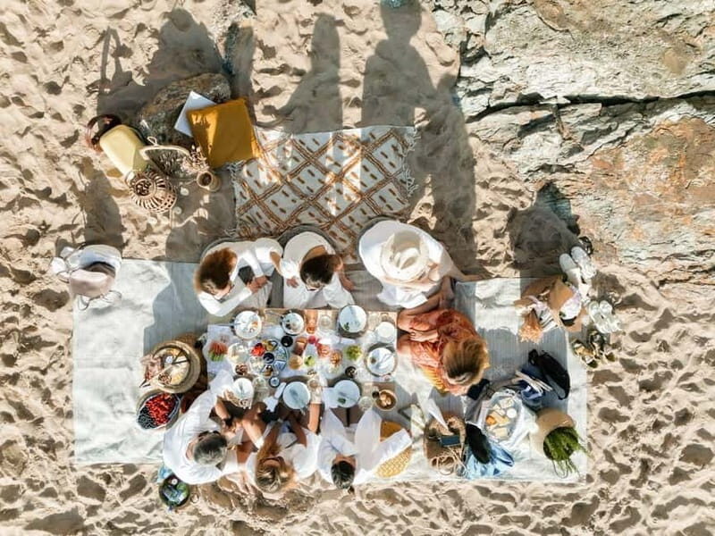 Lisbon: Luxury Vintage Picnic Experience - The Experience Breakdown