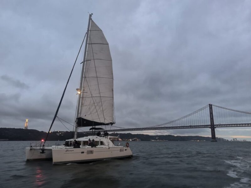 Lisbon: New Year's Eve Tagus River Cruise with Open Bar - What’s Included and What’s Not