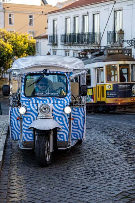 Lisbon: Old City Premium Private Guided Tour by Tuk-Tuk - Key Points