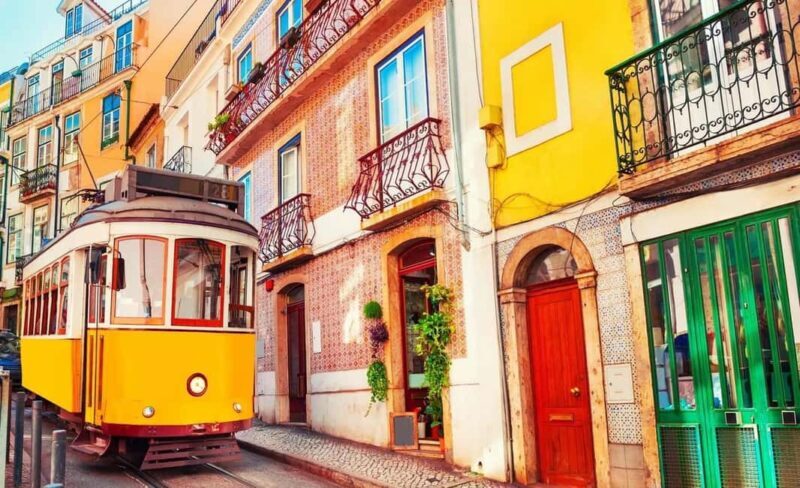 Lisbon: Old Town Tour - Tuk Tuk - Who Should Consider This Tour?