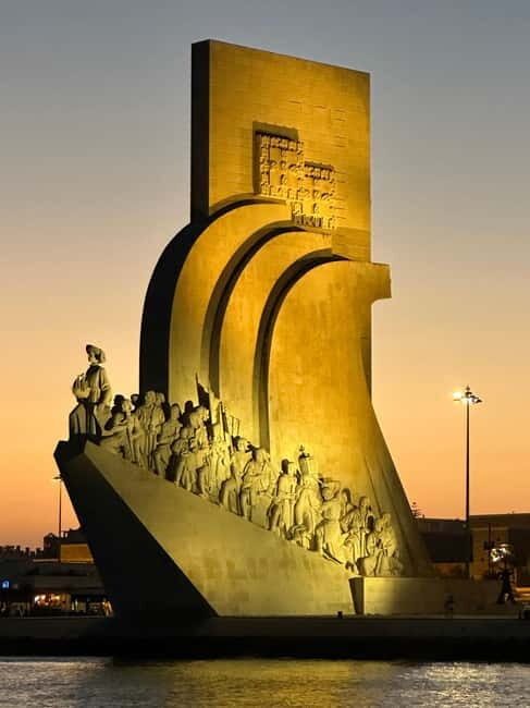 Lisbon On a Sailboat - Cultural Facts and Sailing Experience - What Makes It a Good Value