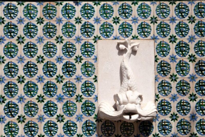 Lisbon Panorama Tour: Electric Tuk Tuk | Professional Guide - Practical Considerations