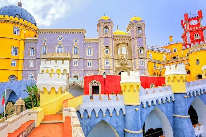 Lisbon: Pena Palace, Sintra CaboRoca Cascais Day Tour Small Group - Who Would Love This Tour?