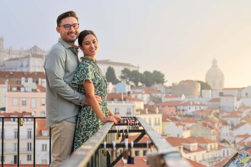 Lisbon: Photoshoot with a Professional Local Photographer - Key Points