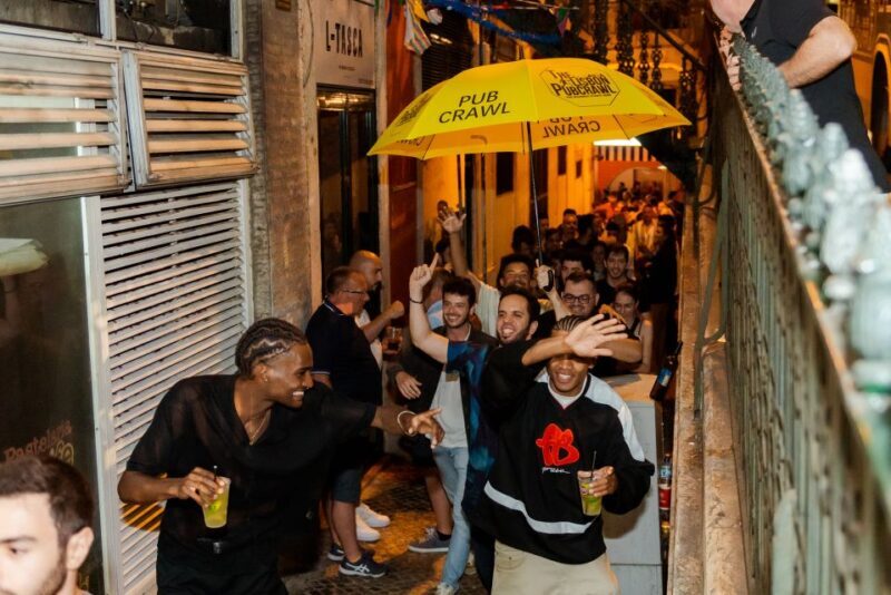 Lisbon PinkStreet Pubcrawl: 1hOpen Bar, Shots,VIP Club Entry - What You Can Expect from the Tour